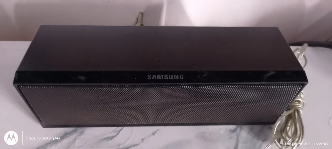 1 Caixa de som Samsung central