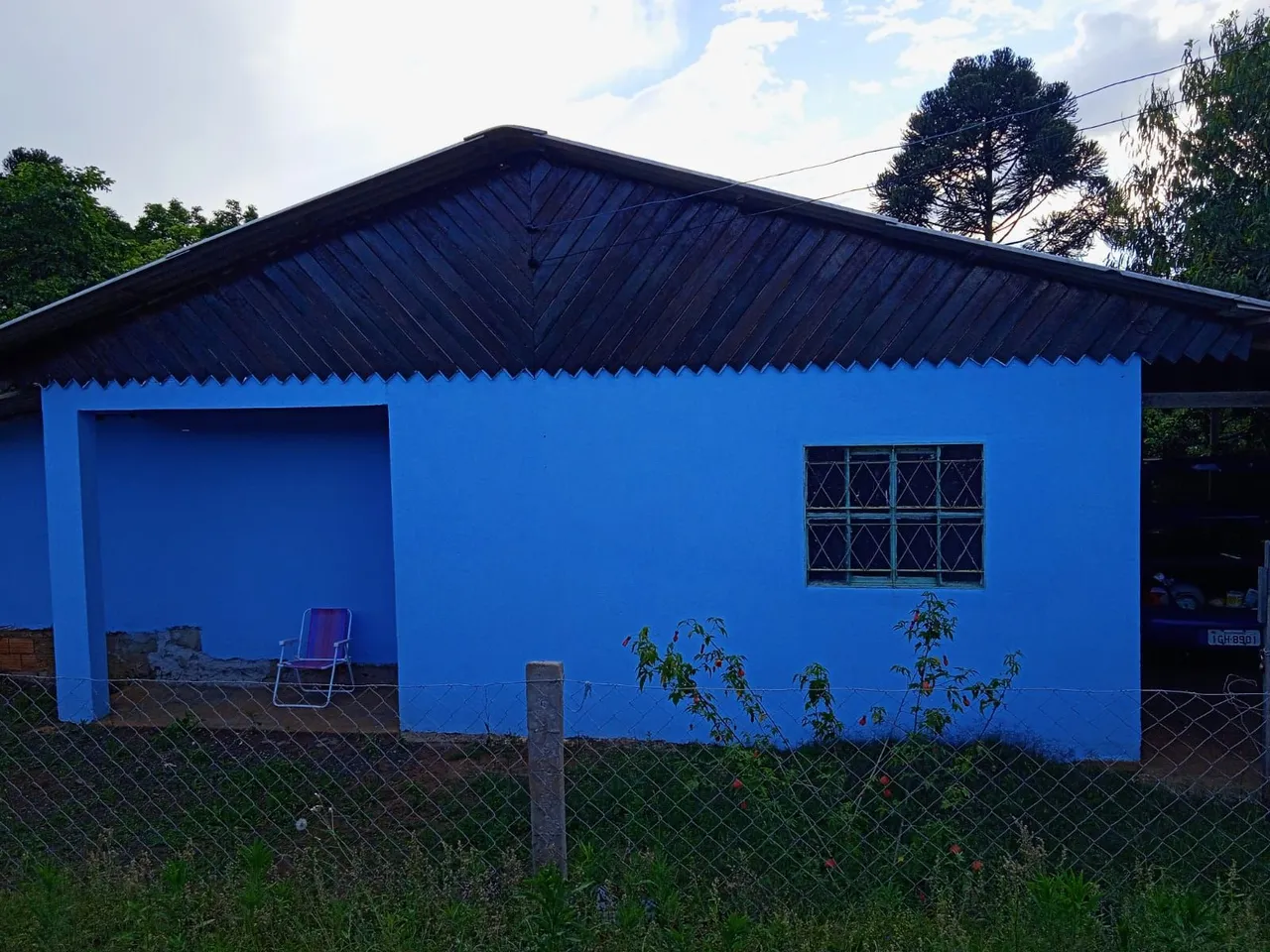 VENDE-SE LINDA CHÁCARA EM CHAPECÓ SC. POR 93.000.00 MIL REAIS. ACEITO VEÍCULO.