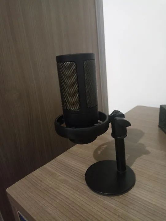 Microfone Condensador USB com luz LED - Foto 3