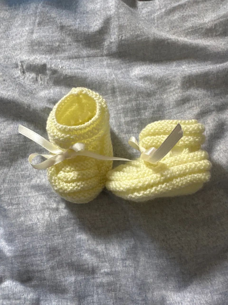 Sapatinho amarelo babar de 0 a 6 meses  - Foto 3