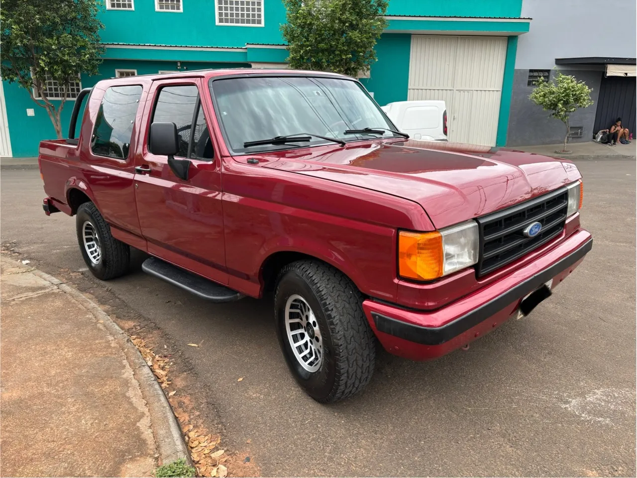 Ford F-1000 92/93
