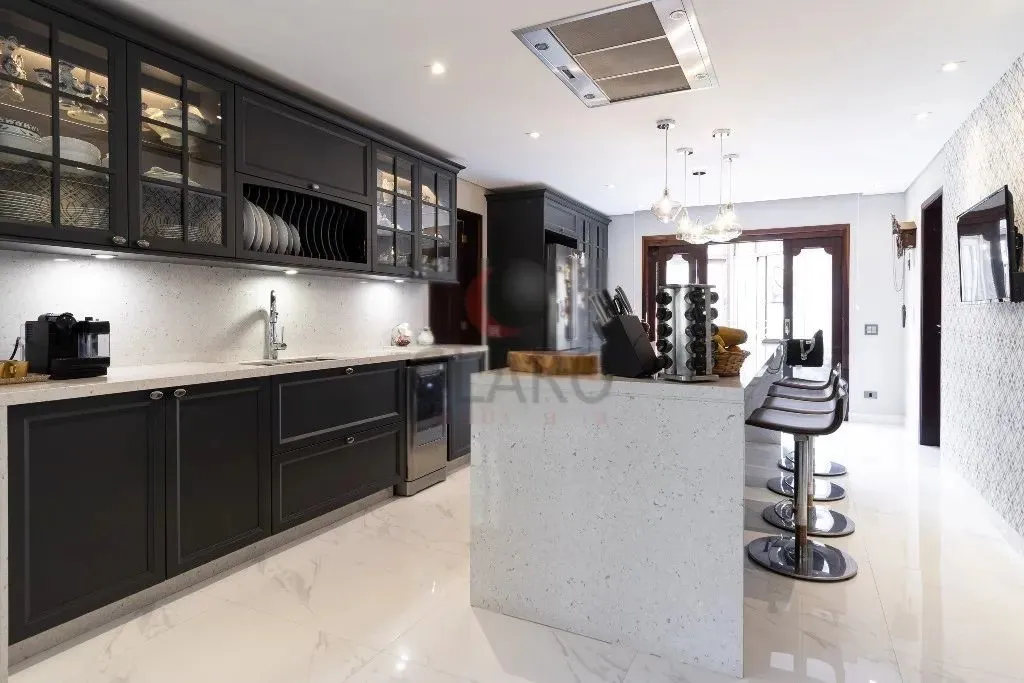 CASA À VENDA EM CONDOMÍNIO FECHADO | ALTO PADRÃO | BAIRRO SÃO LOURENÇO, CURITIBA/PR