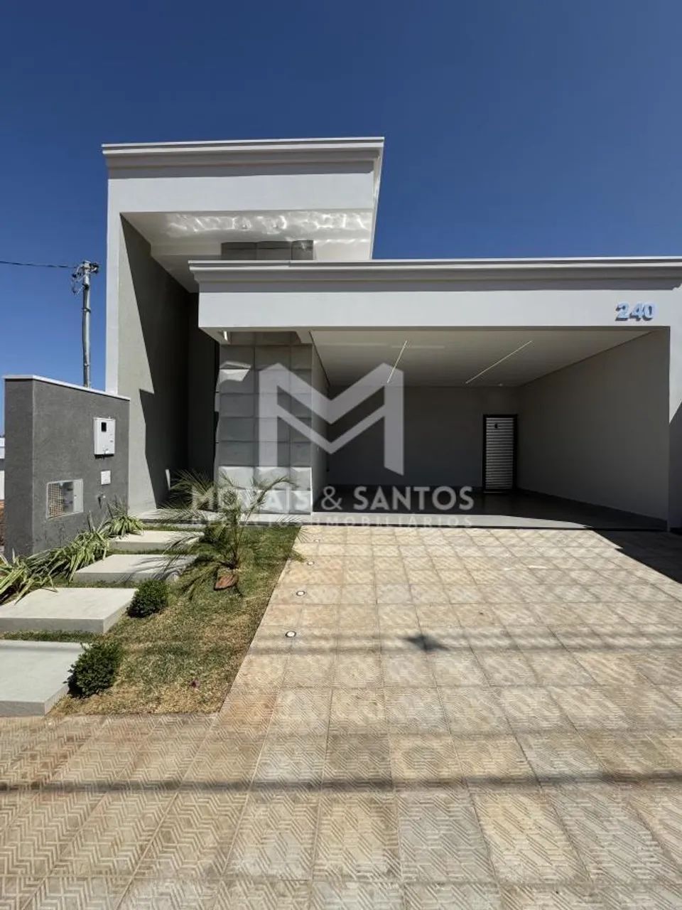 M - CASA À VENDA NO CONDOMÍNIO VILLA SEGURA - MONTES CLAROS MG - Foto 4