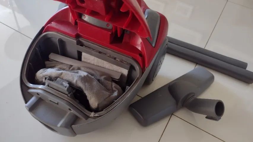 Aspirador Electrolux Listo 1300w - Foto 5