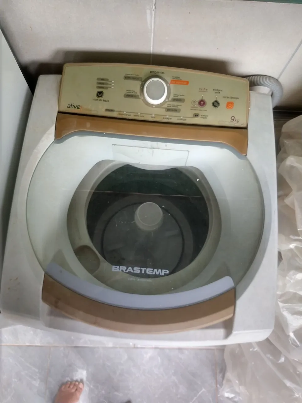 Máquina de Lavar Brastemp 9kg - Usada.