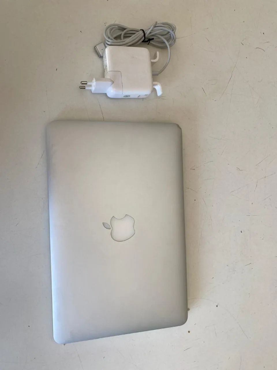 macbook air 11  core i5/4GB memoria/ 1 tera SSD /Tela 11 polegadas  led  com garantia e nf - Foto 2