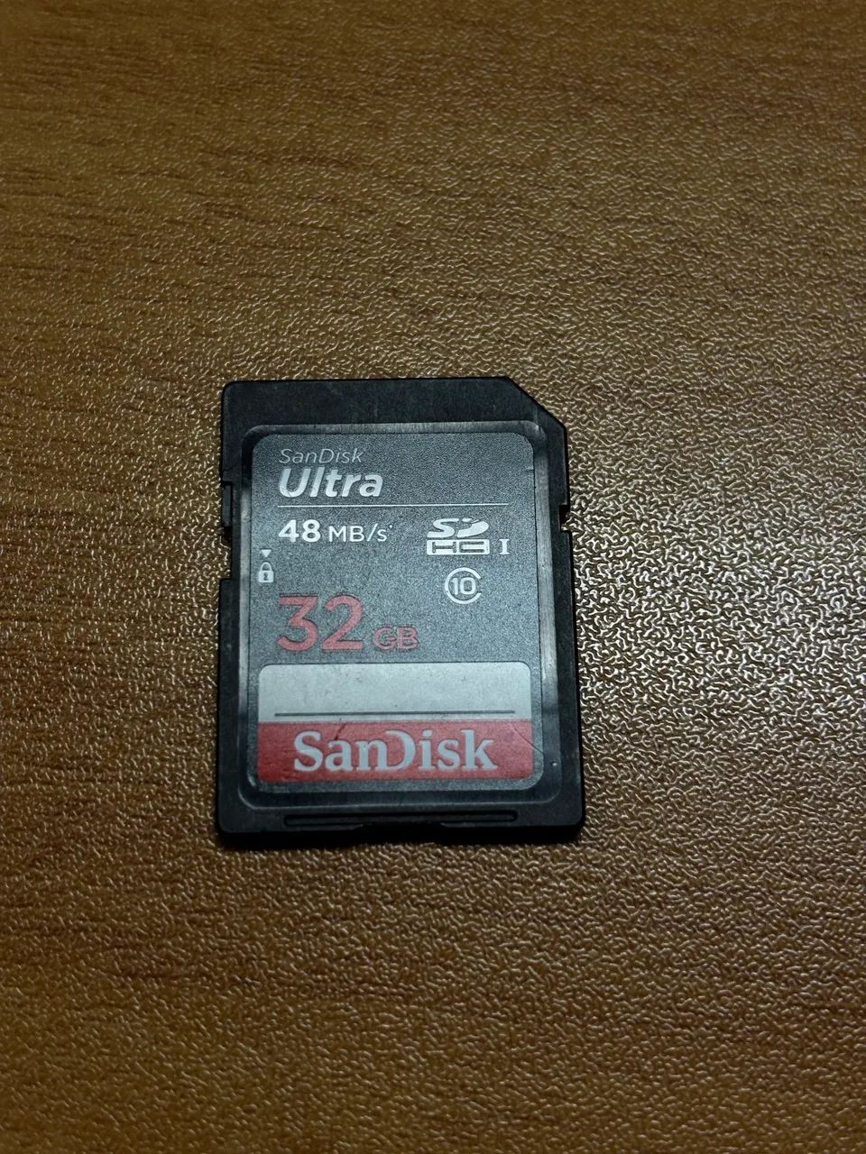 4 Units of Memory Cards64960489575937120