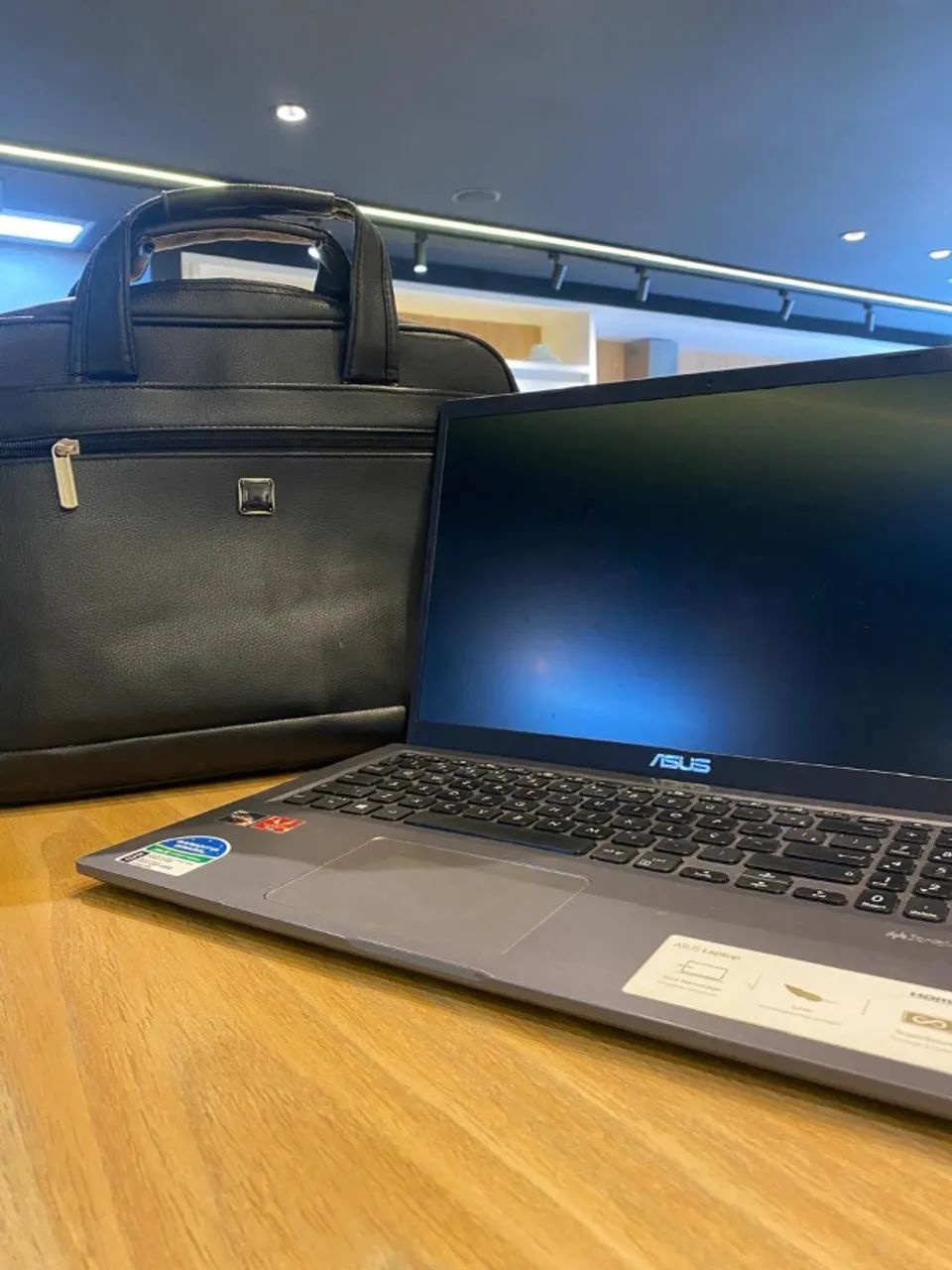 Notebook Asus Modelo M515D