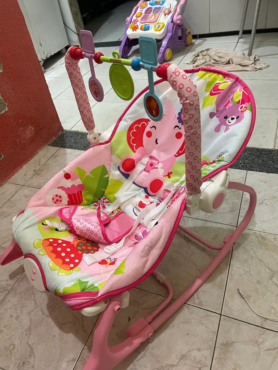 Cadeirinha vibratória de bebê  - Foto 2