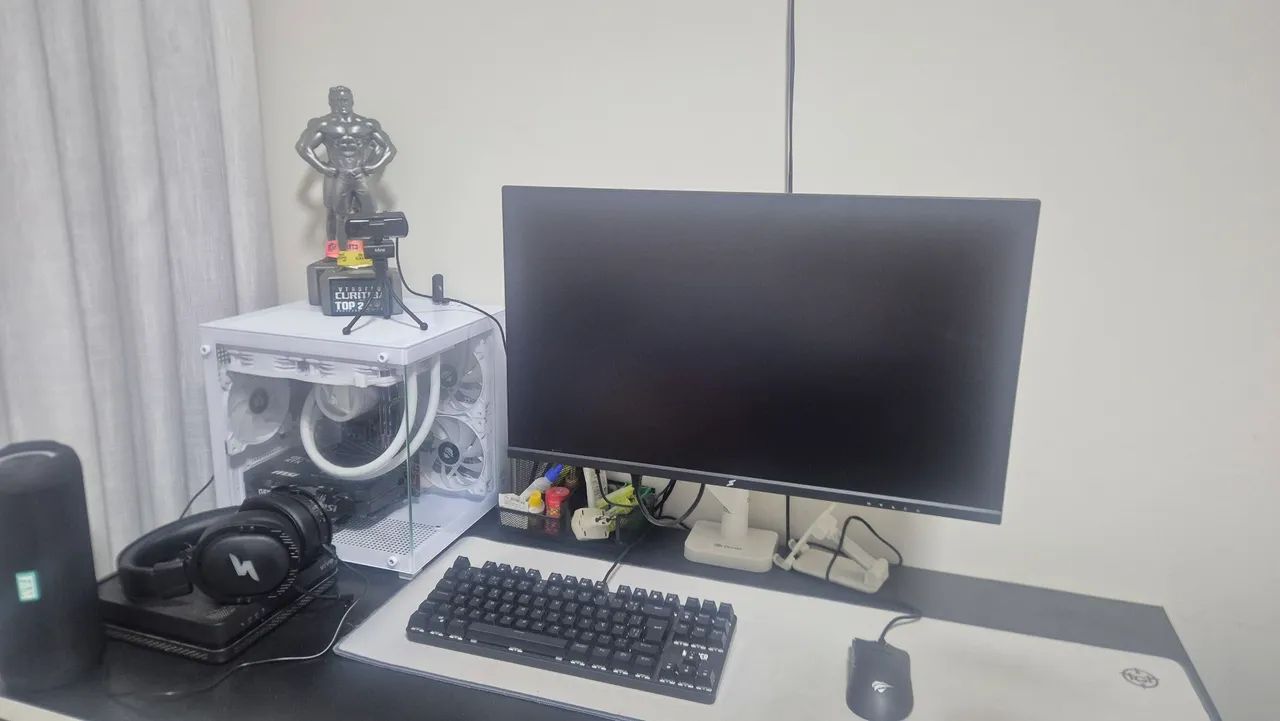 PC GAMER R7 5700x + RTX 5060 - Foto 5
