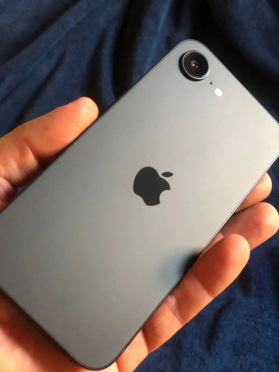iPhone 16 E  - Foto 2