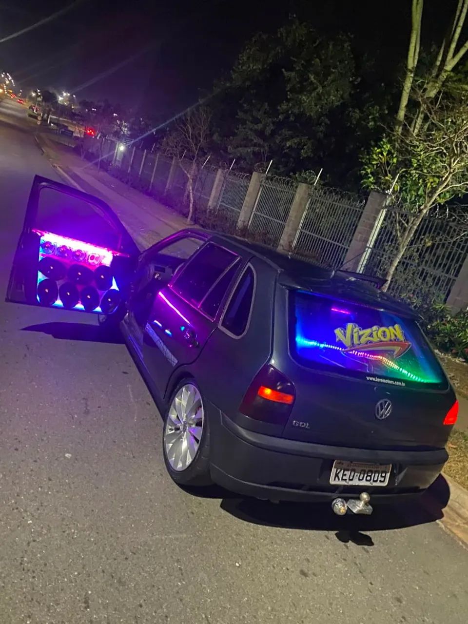 Volkswagen Gol Geração III Trend 1.0 8V Gasolina Mec. 4P 2002