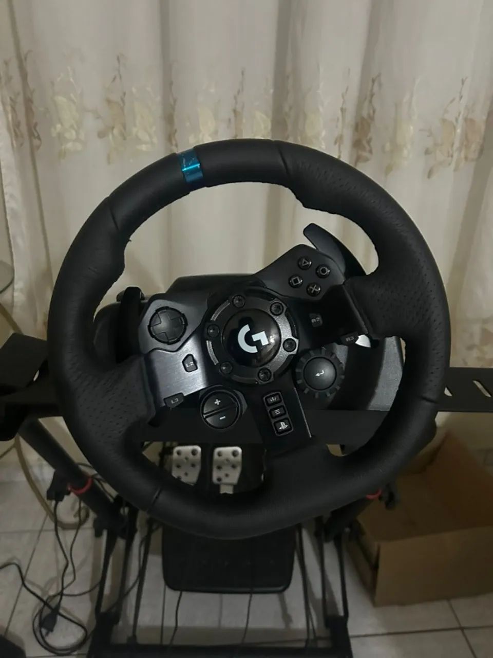 Logitech G923 - PS5/PS4/PC - OTIMO ESTADO - Foto 2