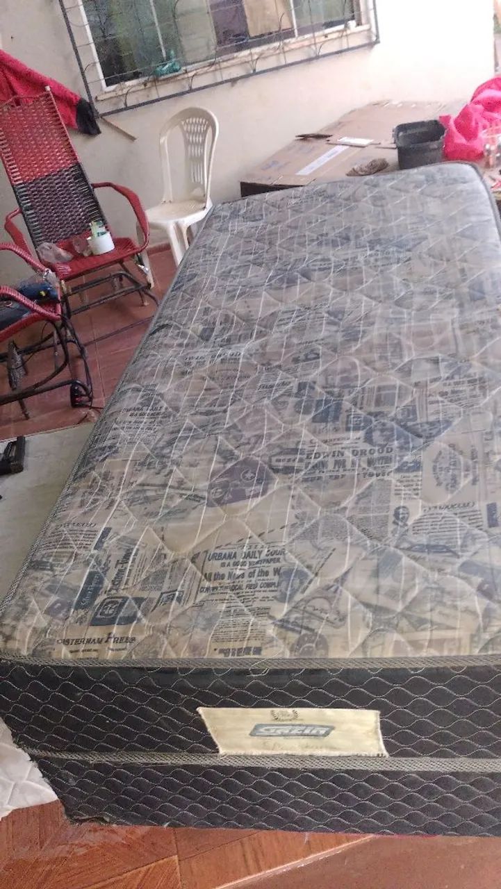 Vendo essa cama box solteiro - Foto 2