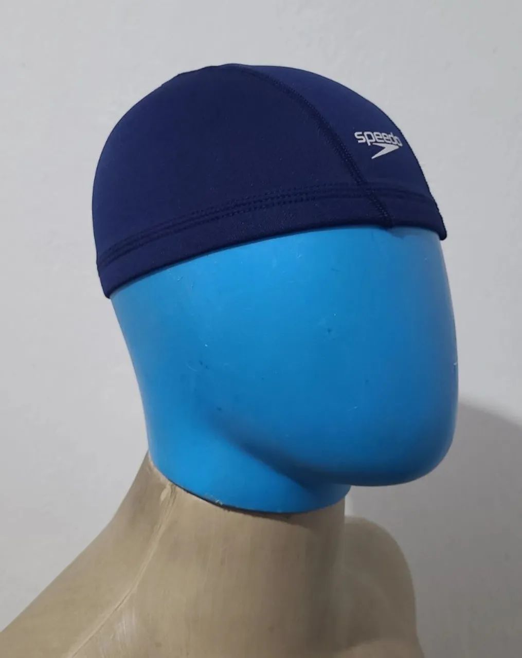 Touca Azul marinho da Speedo de natação, bonita, original, confortável, atual.  - Foto 4