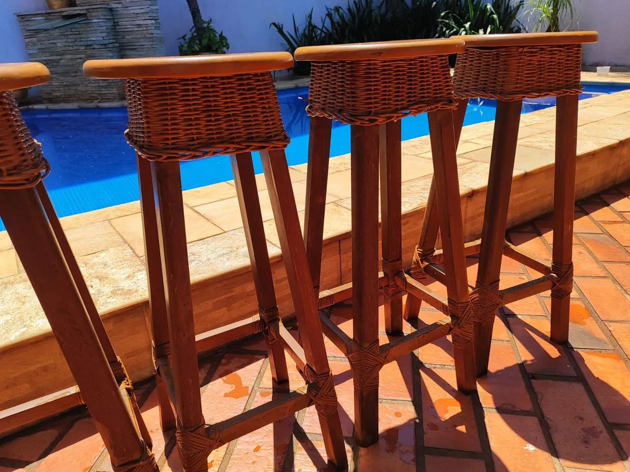 Conjunto banquetas madeira - Foto 2