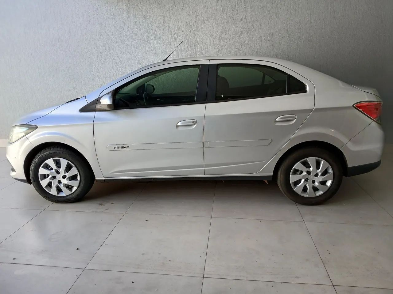 Chevrolet Prisma 2013