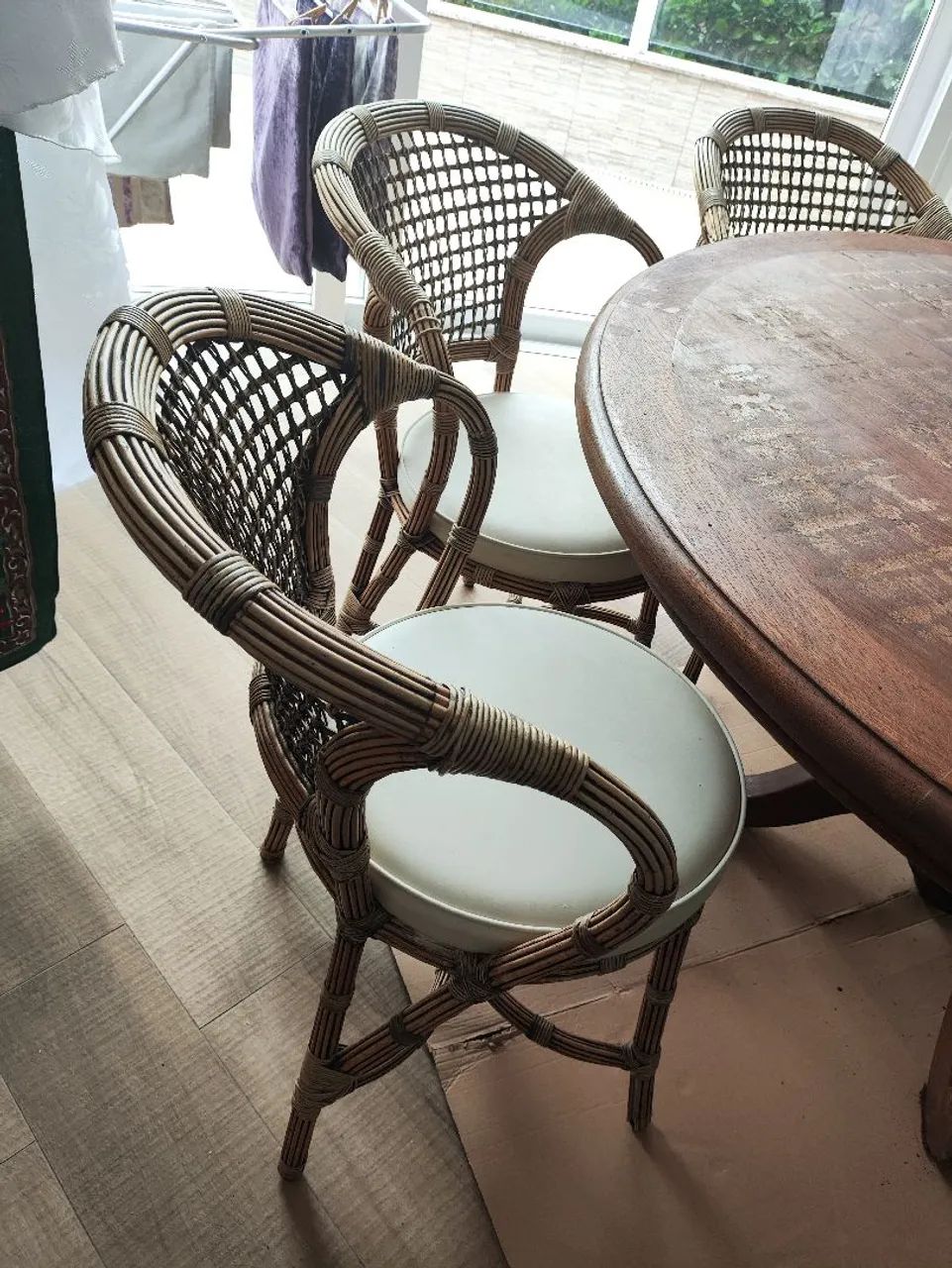 Conjunto 8 cadeiras em vime - Foto 4