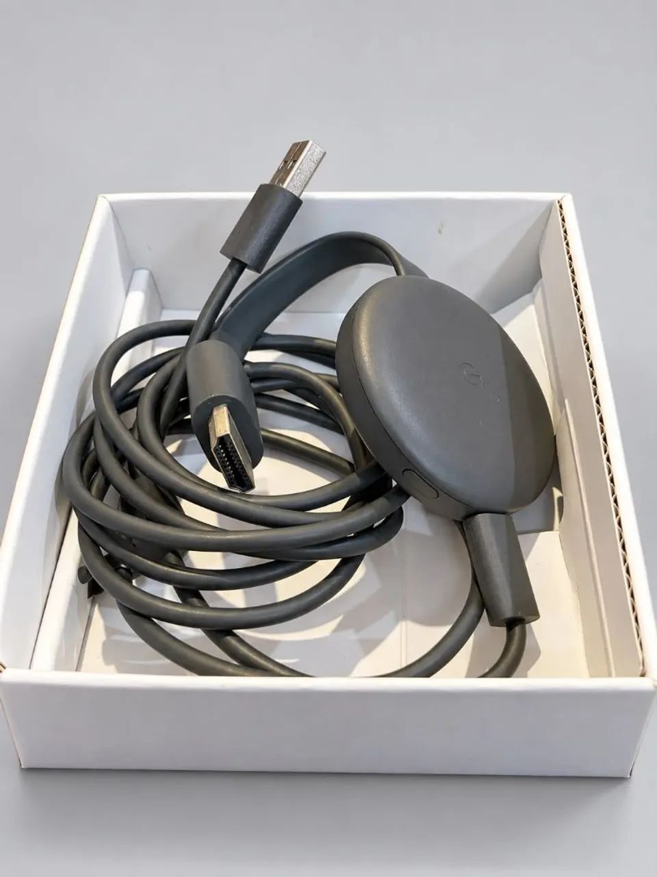 Chromecast com cabo USB e caixa - Foto 3