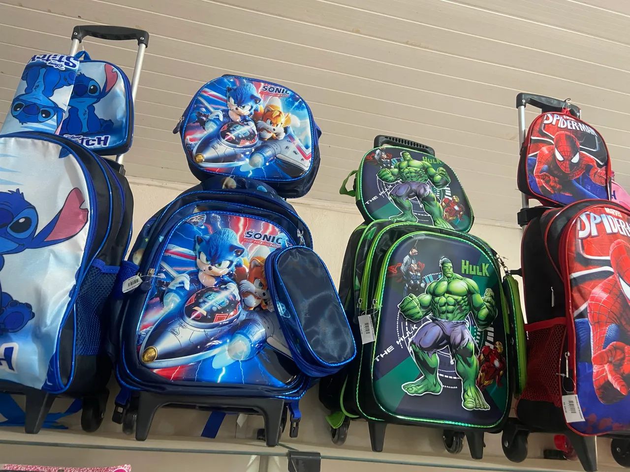 Mochilas, lancheiras e estojo  - Foto 2