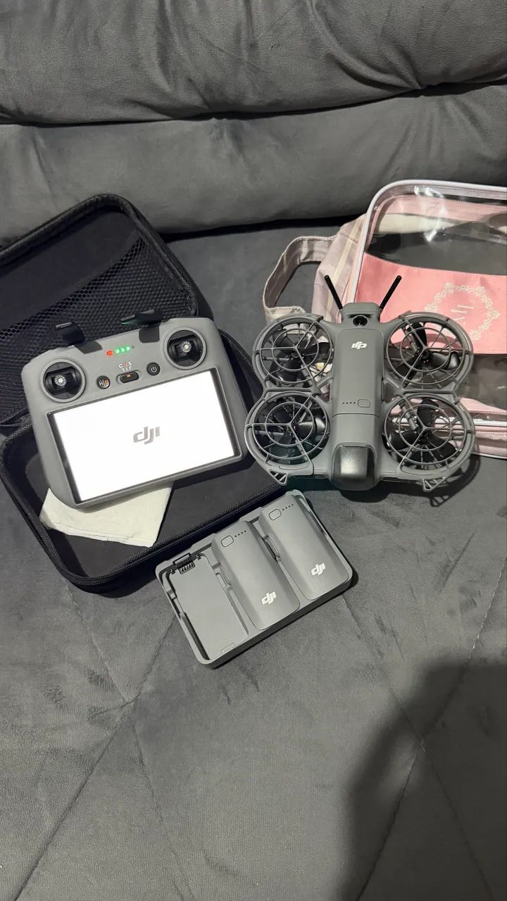 Drone DJI Neo2 + Controle com tela + Hub com 3 baterias - Foto 4