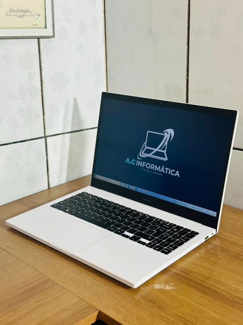 Notebook Samsung Book NP550XDA - Foto 4