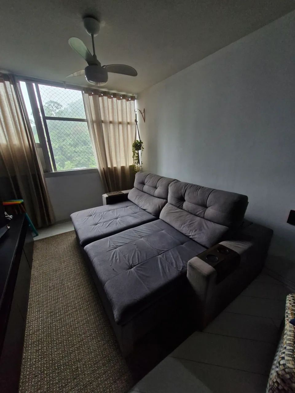 Vendo Sofá Retrátil com encosto reclináveis 2,50 - Foto 4