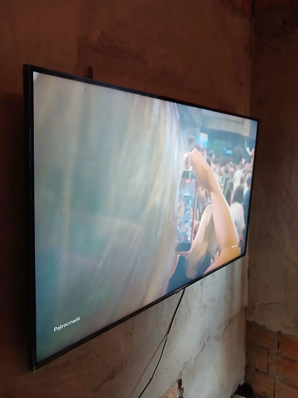Tv 55 4k Android roku com controle olho mágico  - Foto 5