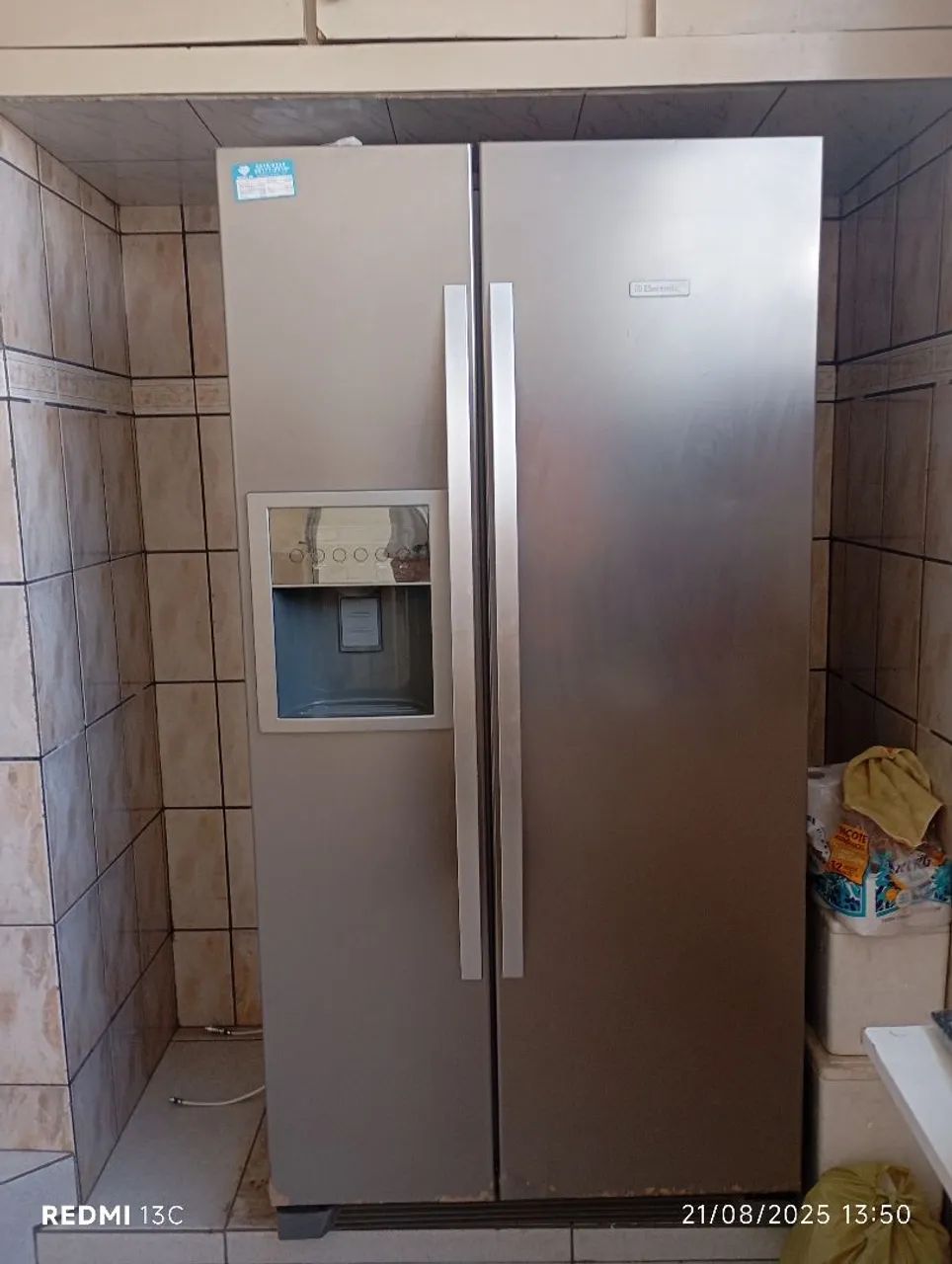 Vendo geladeira 