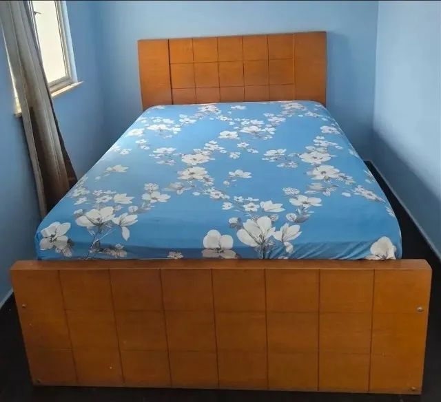 Cama de Casal Madeira Maciça 