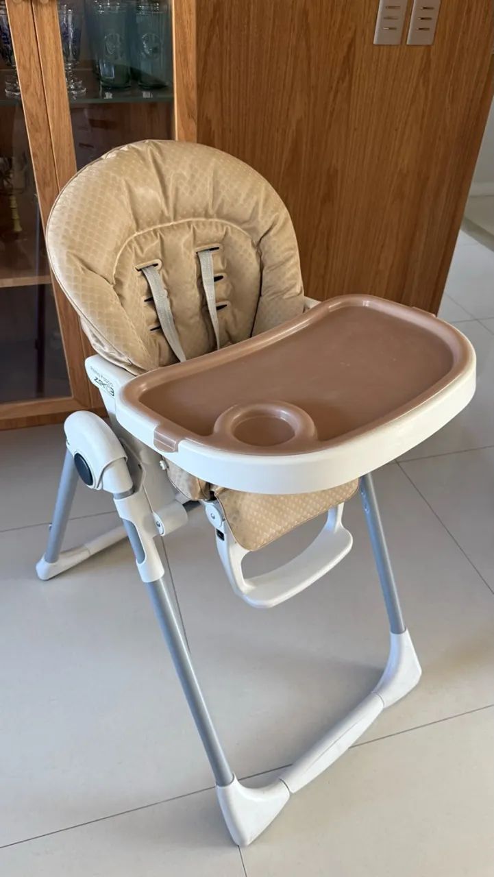 Cadeirinha alimentação 