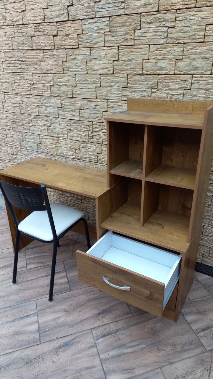 Entrego: Mesa para Computador e Estudos em madeira mdf com cadeira estofada - Foto 2