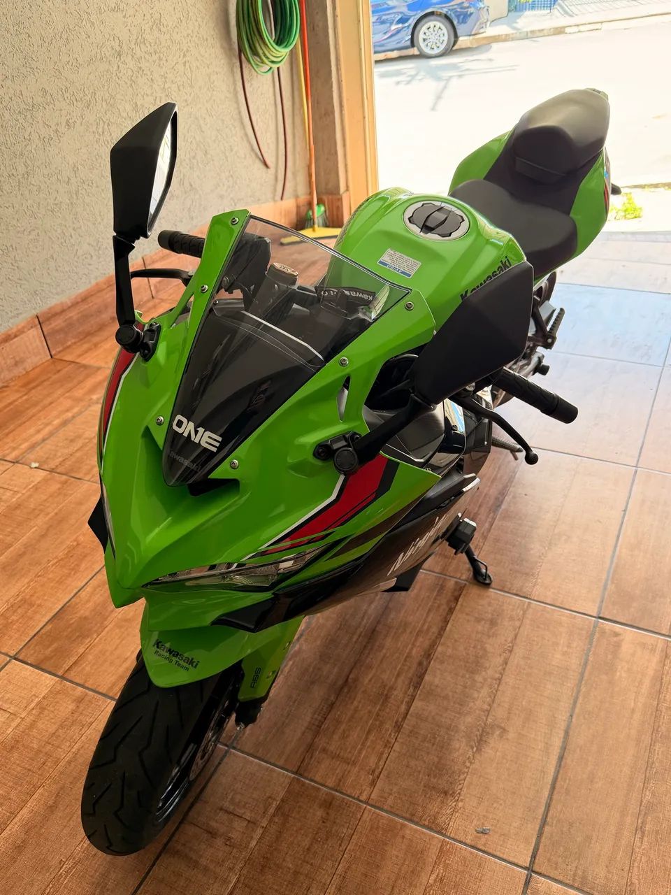 スポーツ Reels 🏍️ KAWASAKI ZX-6R NINJA – IMPECÁVEL ✨ Apenas 17.000 km rodados