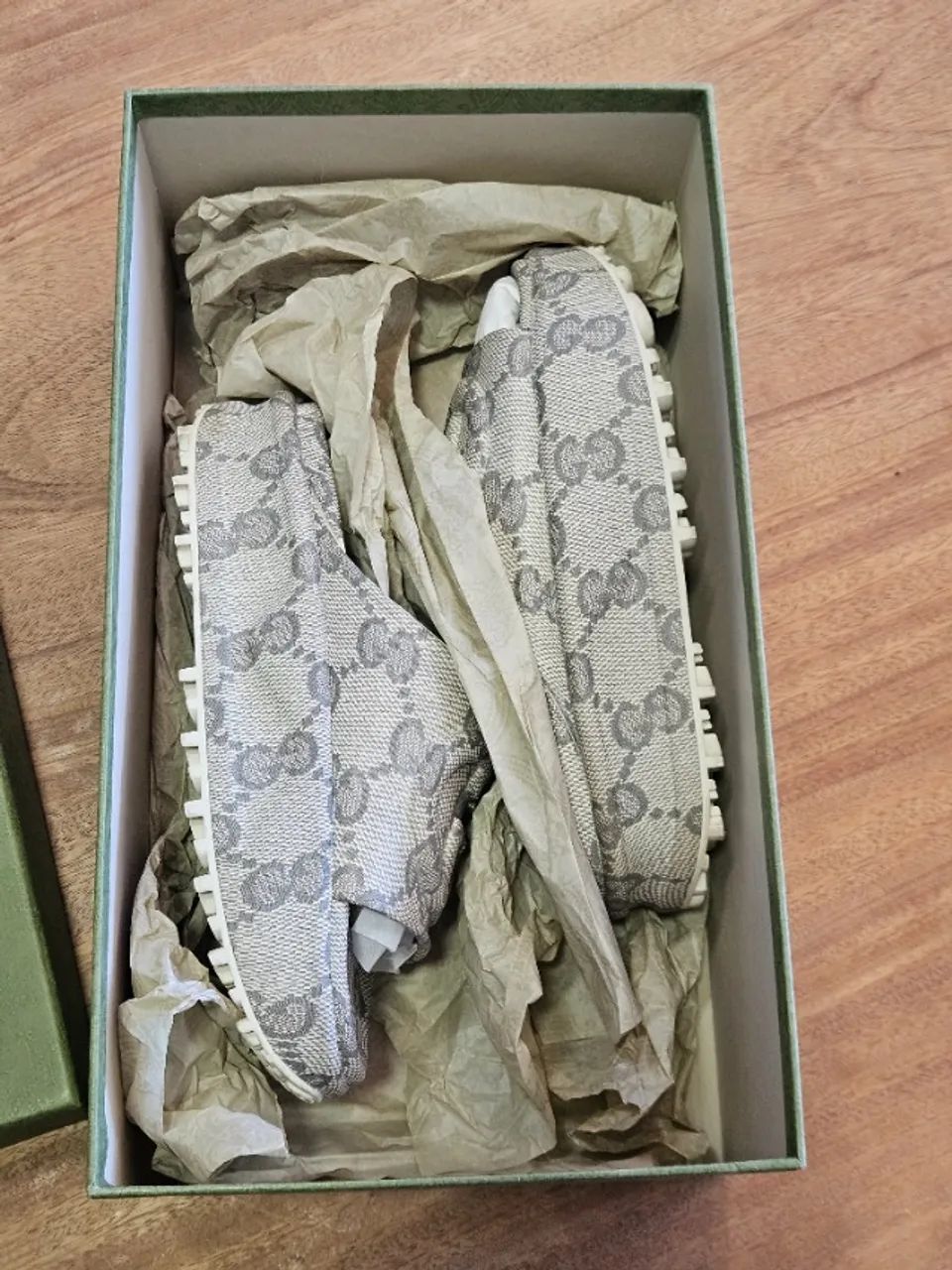 Chinelo Gucci original - Foto 4