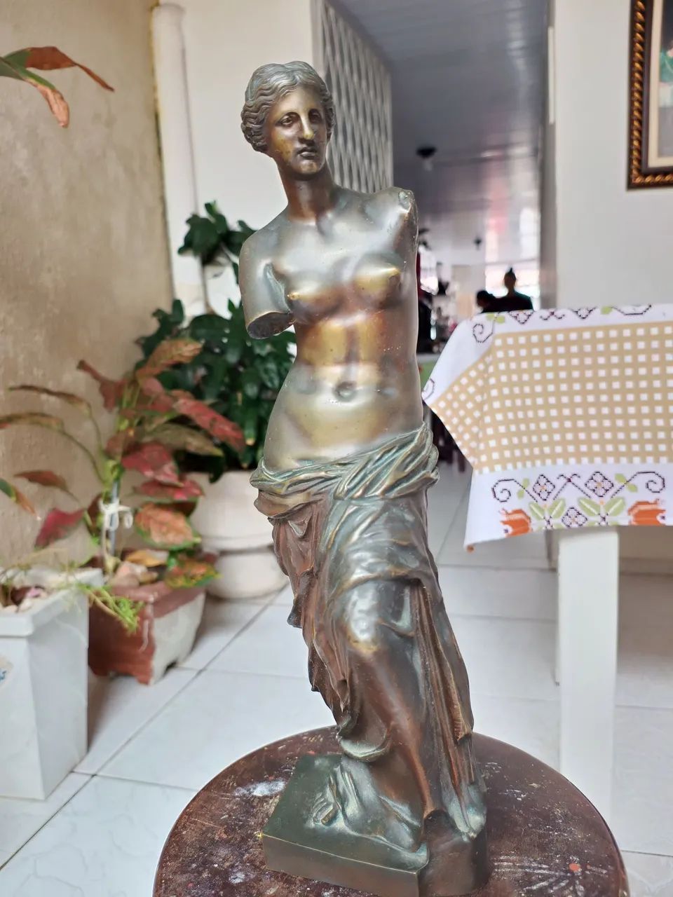 Estátua de Bronze Afrodite 40 cm