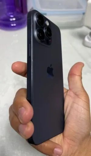 IPHONE 15 PRO MAX 512 - Foto 3
