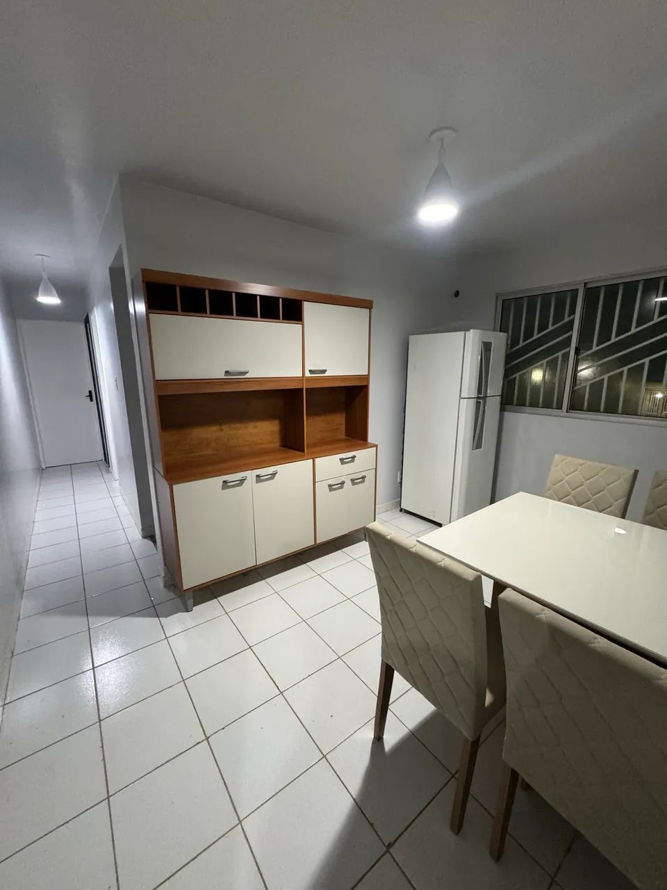 Aluga-se apartamento mobiliado no Cidade Satélite 
