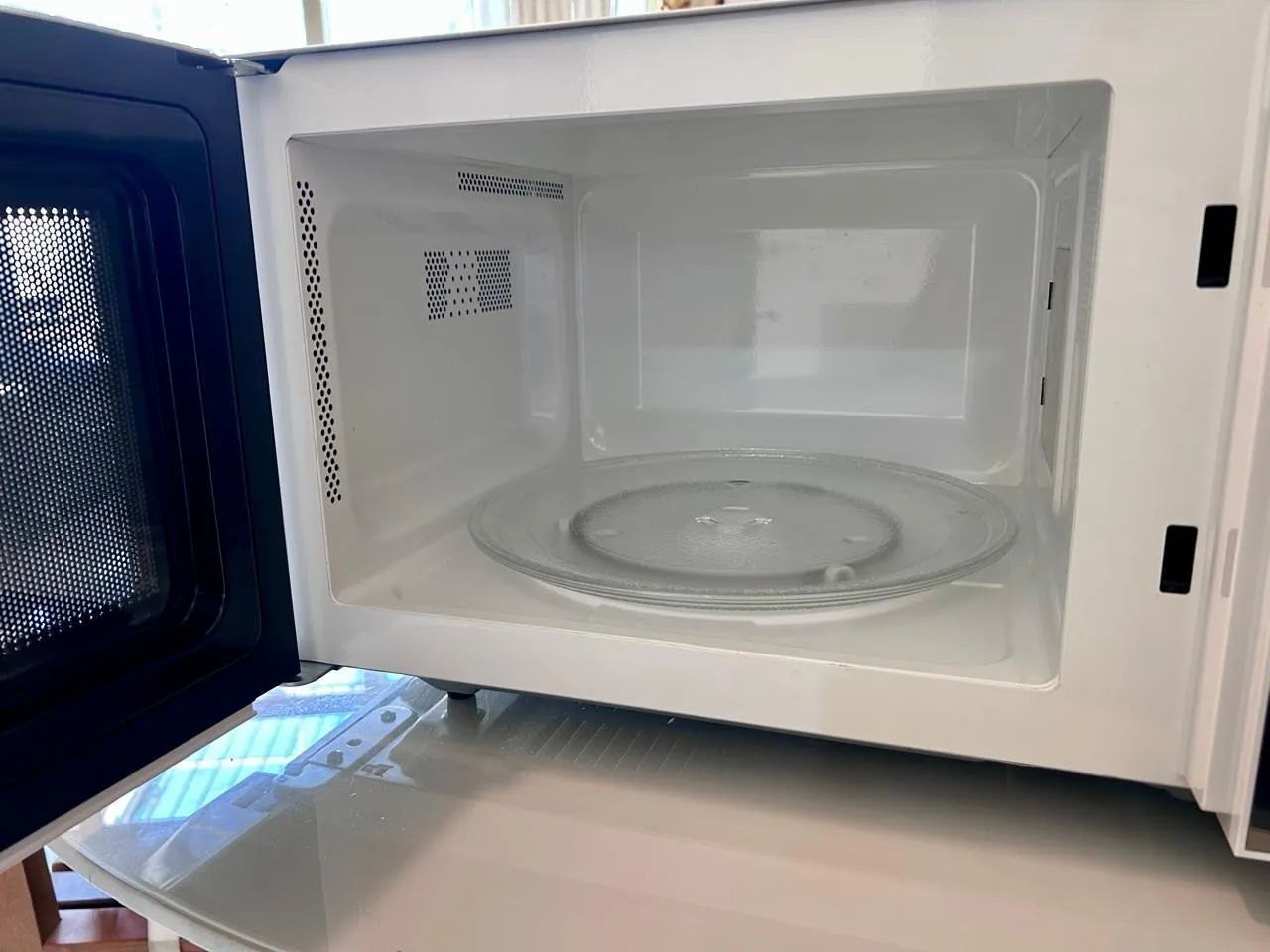 Microondas Midea - Foto 2
