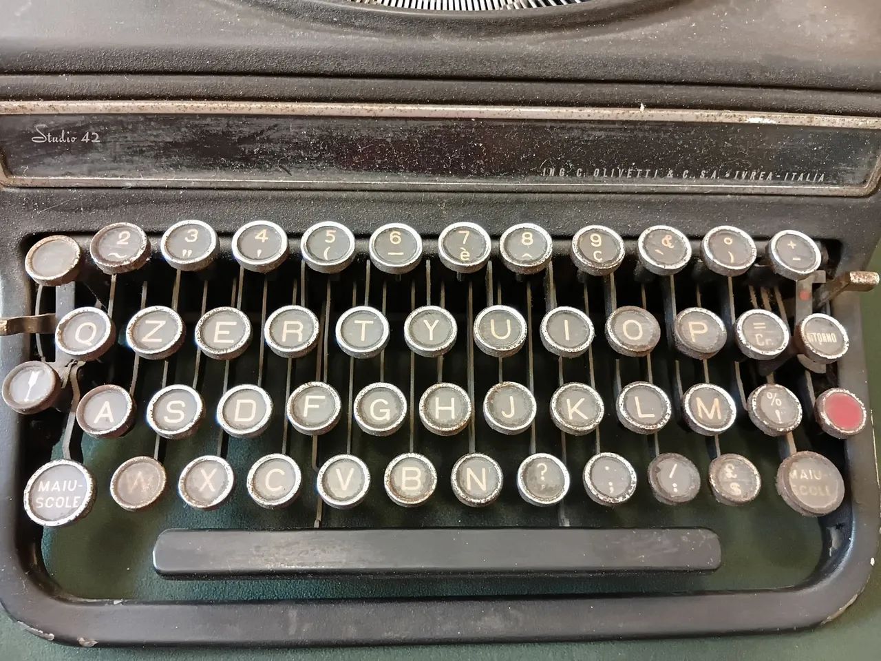 Máquina de escrever Olivetti Studio 42 - Foto 5