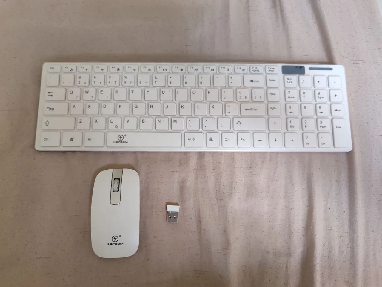 Vendo Teclado com mause. - Foto 3