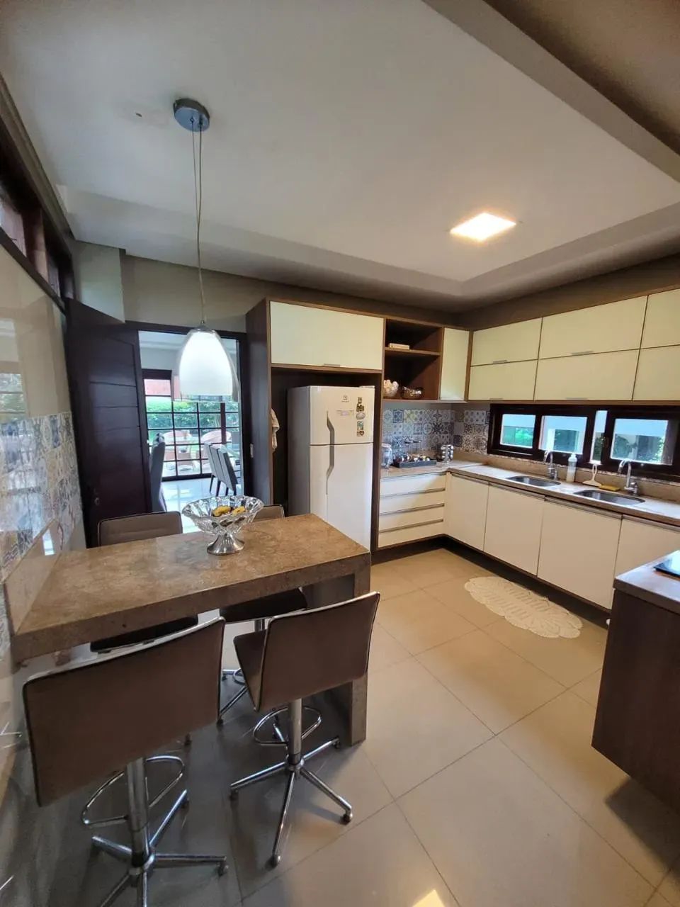 CASA COMPLETA COM 6 QUARTOS CONDOMINIO FECHADO! - Foto 5