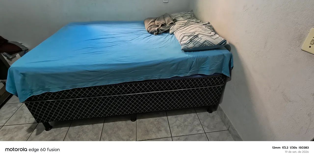 Guarda-roupa e Cama de casal  - Foto 2