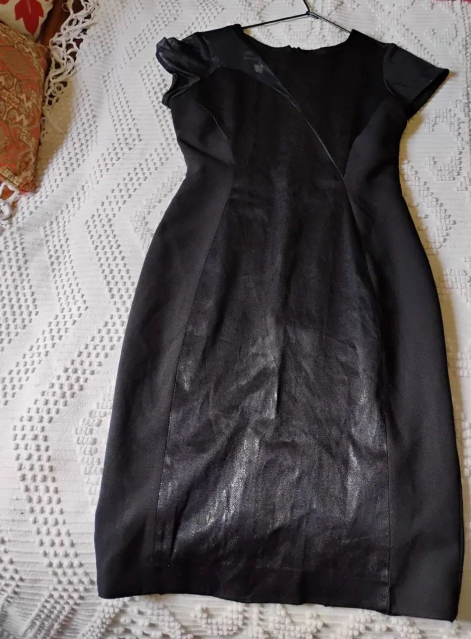 Vestido tubinho  preto 
