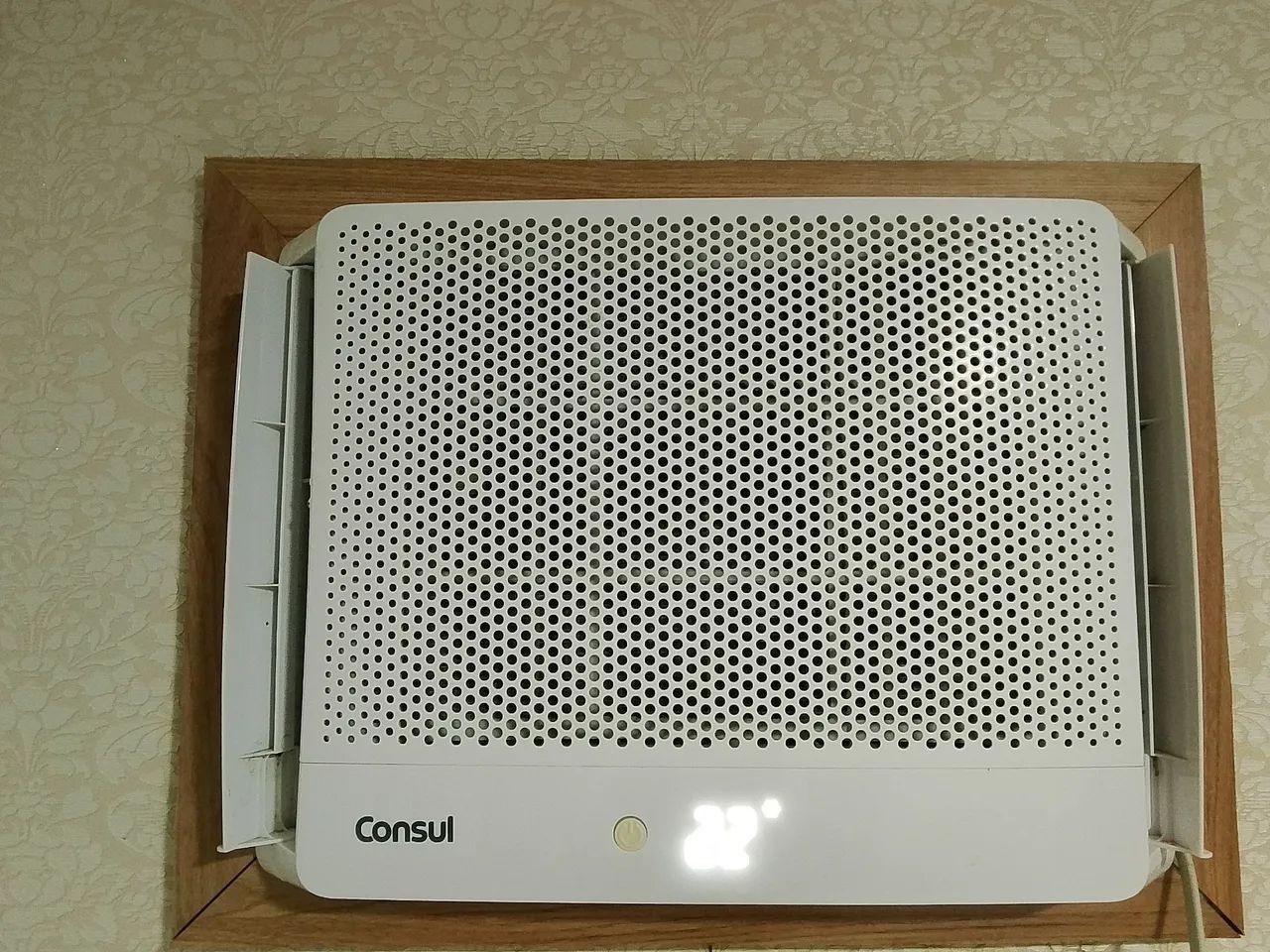 Ar condicionado consul de parede com controle 