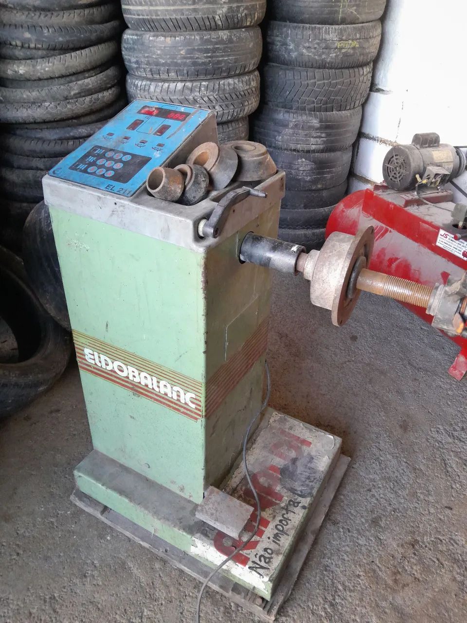 Balanceadora de Pneus  - Foto 4