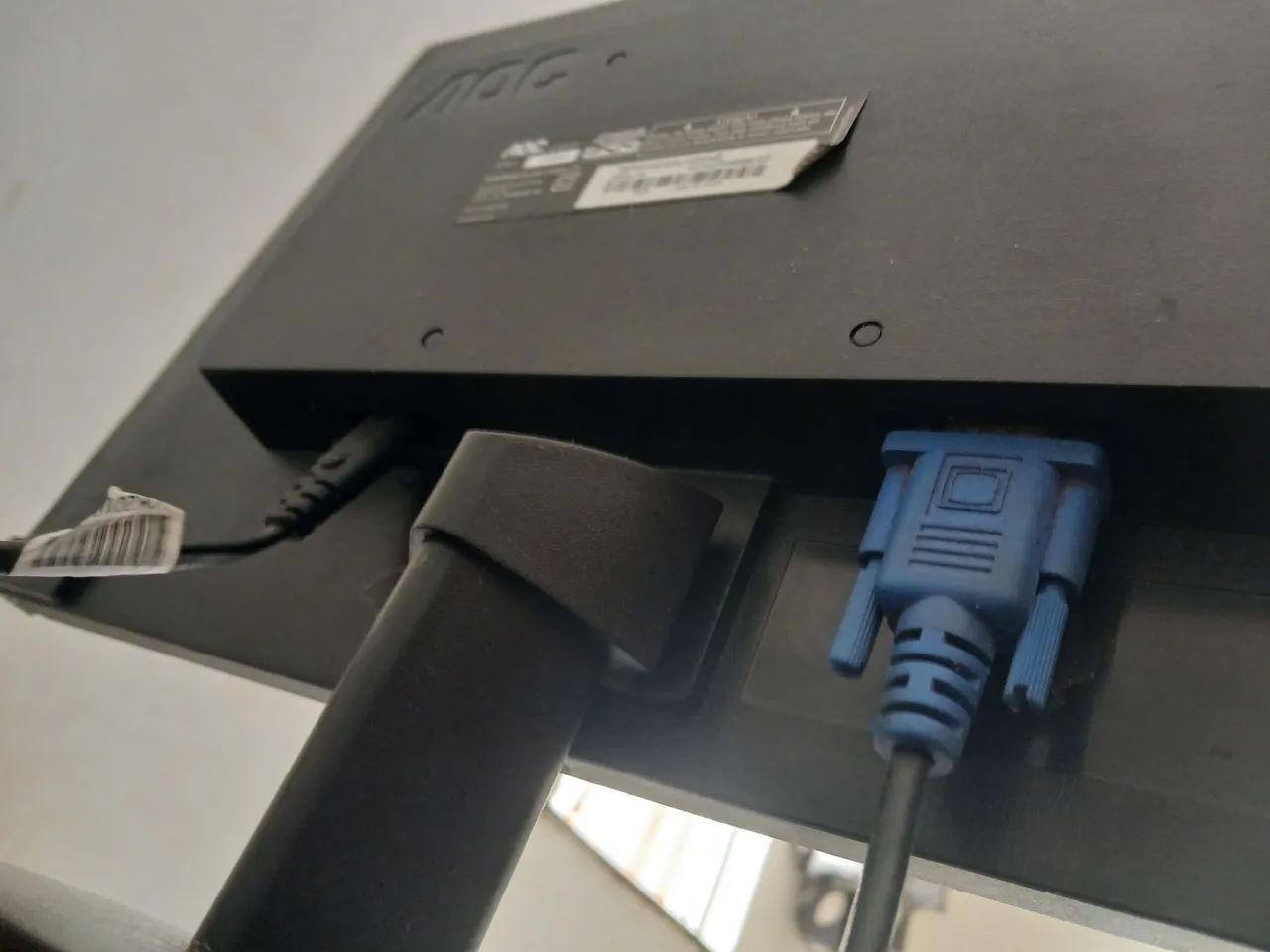 MONITOR AOC E970Sw - Foto 3