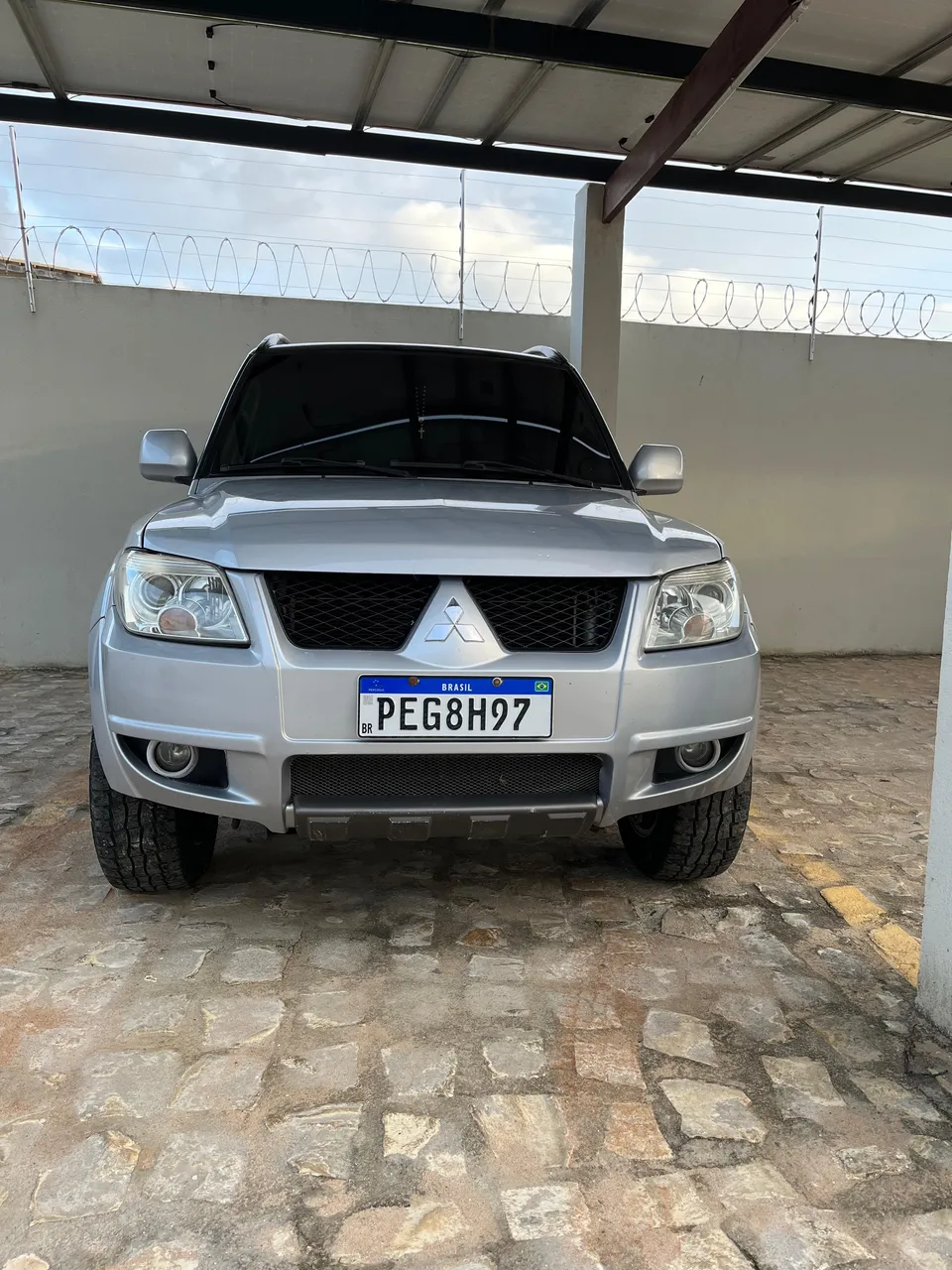 Mitsubishi Pajero TR4 2.0/ 2.0 Flex 16V 4X4 Aut. 2011