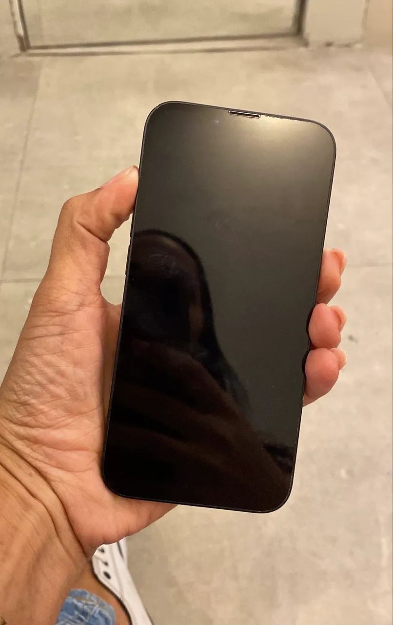 iPhone 16e - 8 meses de uso - Foto 2