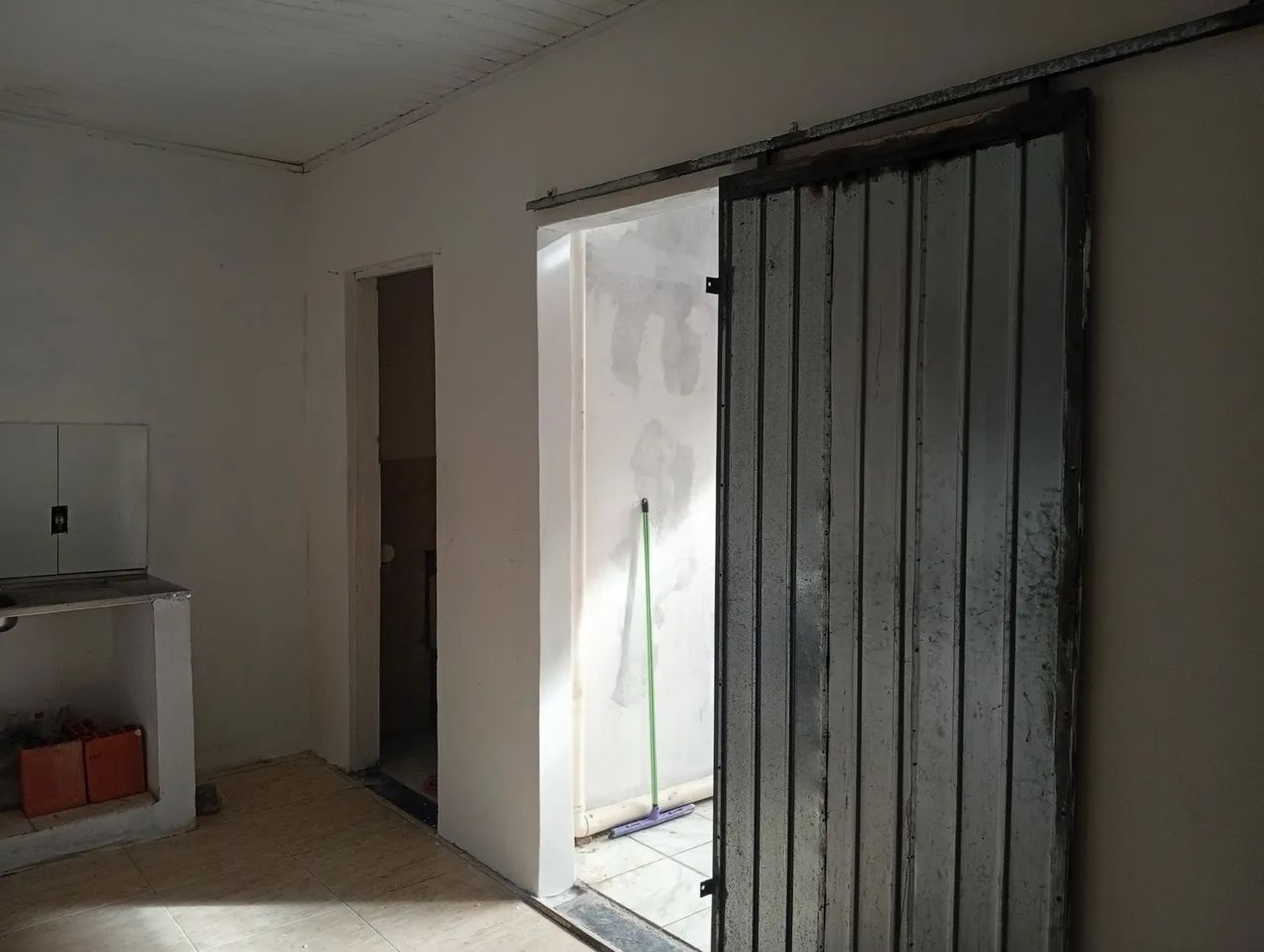 Casa estilo prédio,casa em cima galpão em baixo  - Foto 5