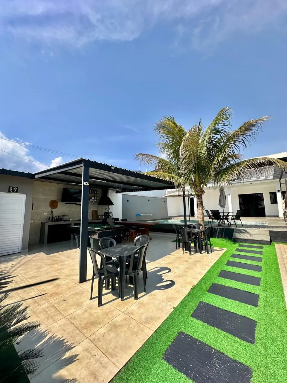 Casa Ampla com Piscina e Espaço de Lazer Completo para Locação - Foto 3